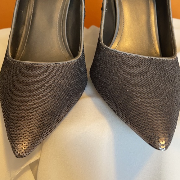 White House Black Market. Excellent condition! - Picture 8 of 8